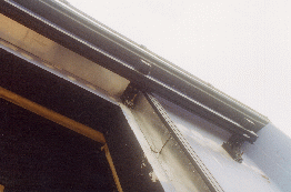 1.24 - Homemade aluminium light seals, bay 5 of Los Leones