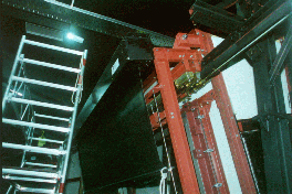 35 - bay 4, emergency shutter detail